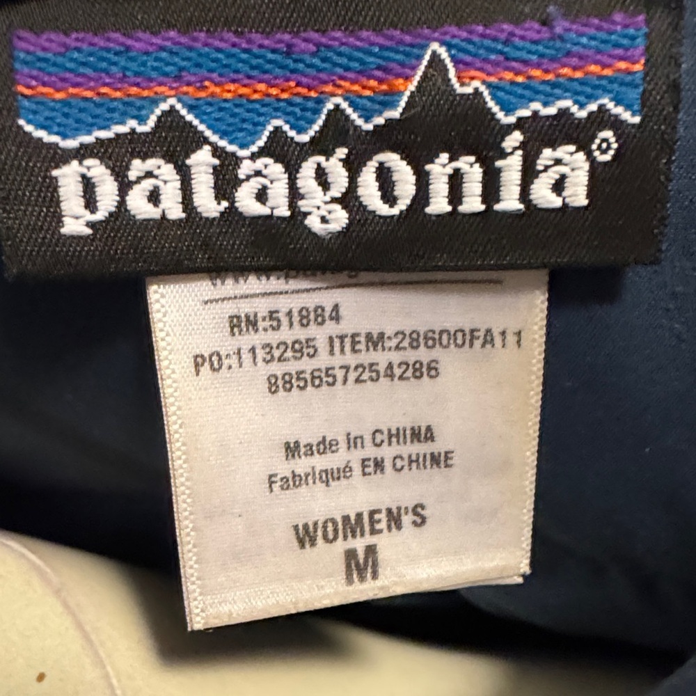 Patagonia Women's Down Puffer Jacket - Deep Blue - Picture 6 of 12